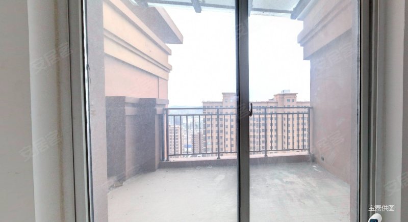 66w急售少华街对面西城嘉园三室单价5000