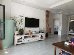 延边延吉开发区开发区嘉骏花园5楼86平米二室一厅家具家电万益批发河南六中出租房源真实图片