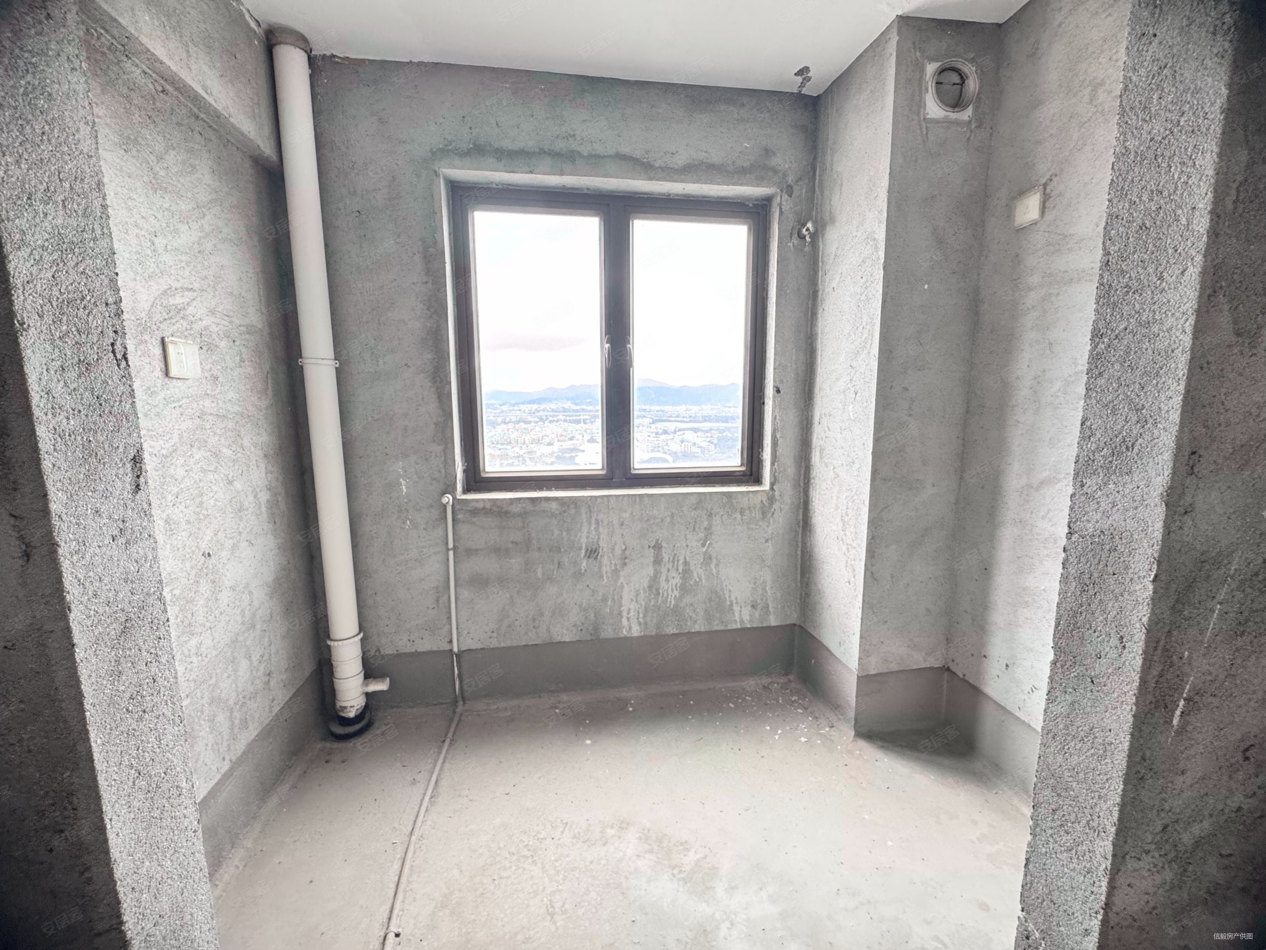 海翼05923室2厅1卫96.89㎡南北105万