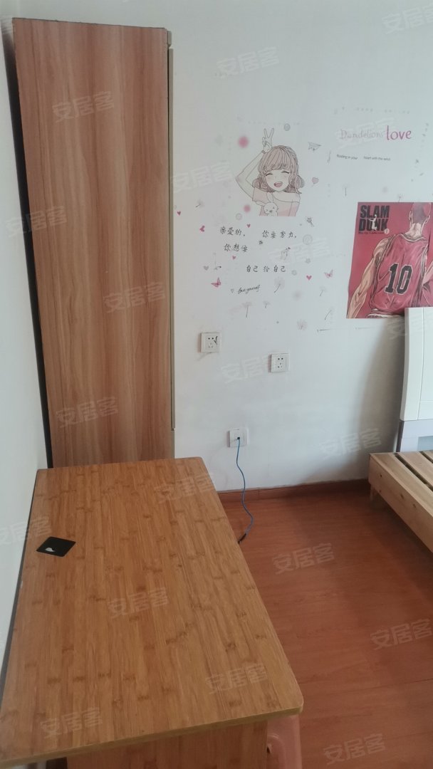 高新区四户室15平米正南19层
