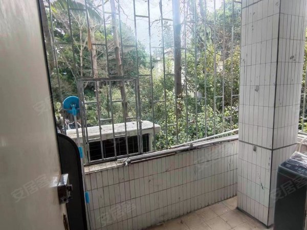 【多图】中山三路小区,东川租房,省医 中华广场对面 进修短租 精装三