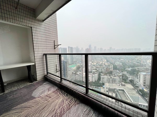 成都锦江九眼桥龙湖晶蓝半岛b区牛王庙地铁口 龙湖晶蓝半岛 精装套三