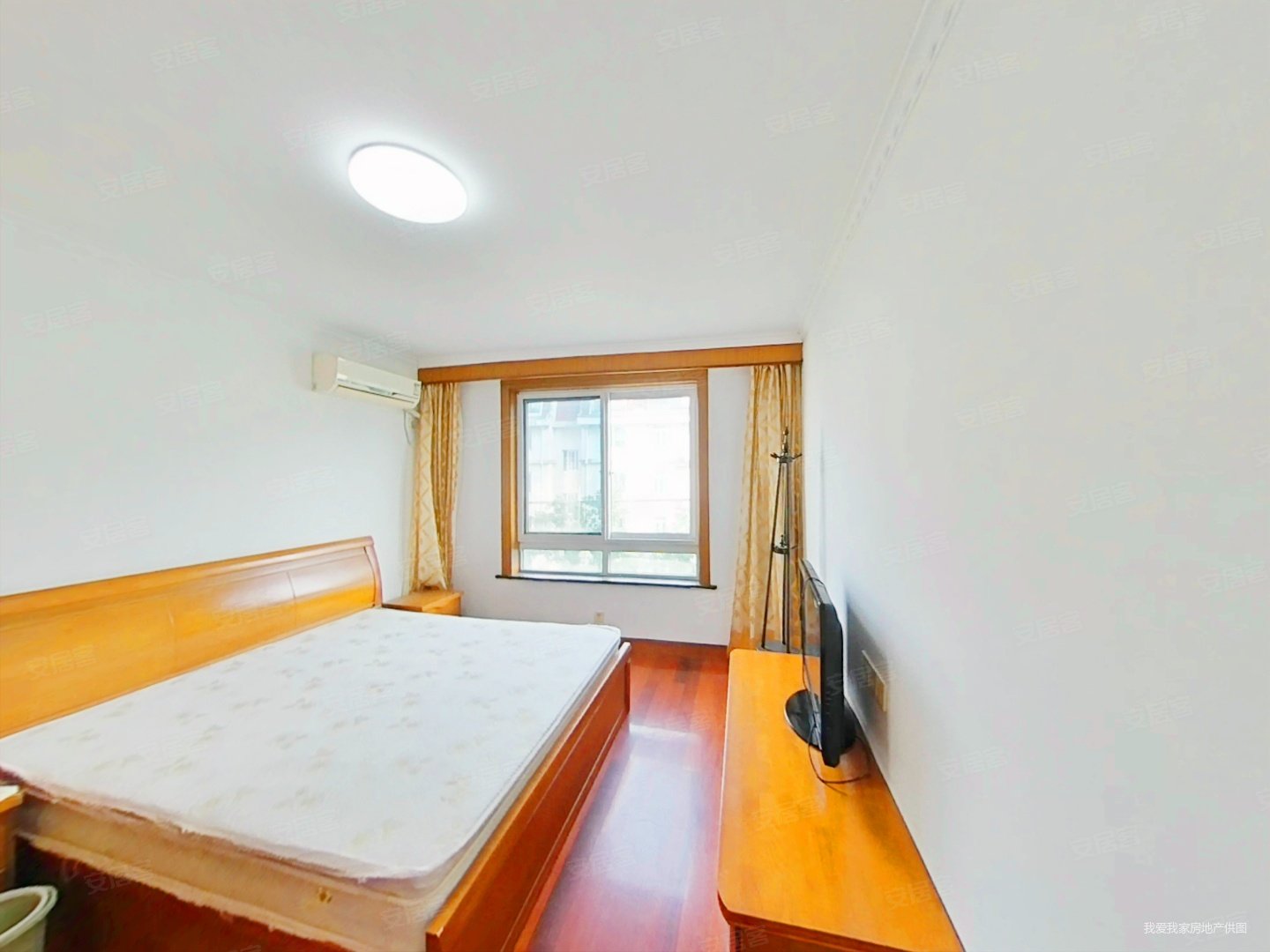 非顶楼 新康花园 双卫生间 出行方便 环境好,新康花园金碧苑二手房