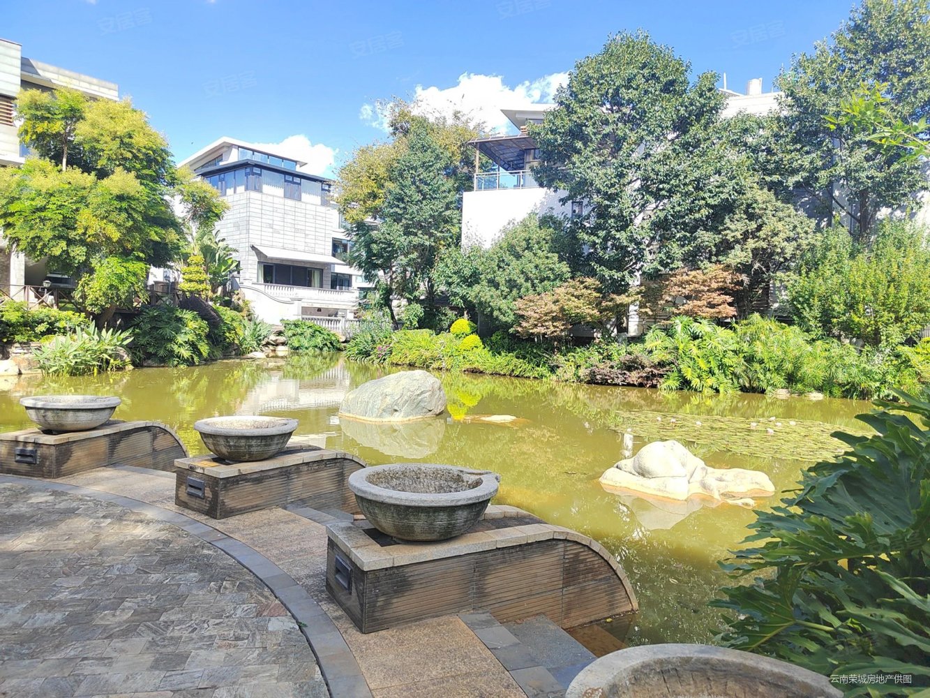 昆明房产网>昆明二手房>西山二手房>滇池度假区二手房>同德极少墅>