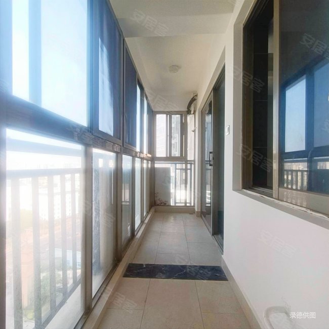 业主委托海德路现代花园三期南北通透3房2厅2卫采光好