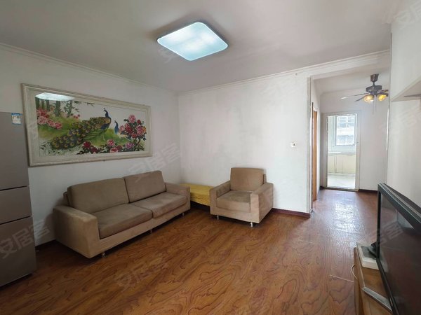 徐州金山桥开发区泰隆商业街蟠桃五村实图实价！蟠桃五期，泰隆商业街仁慈医院恩华宝莲寺附近出租房源真实图片