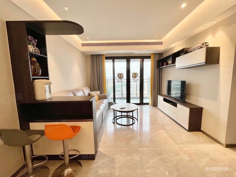 时代荟高性价比的三房出售!带全屋定制,业主急售中