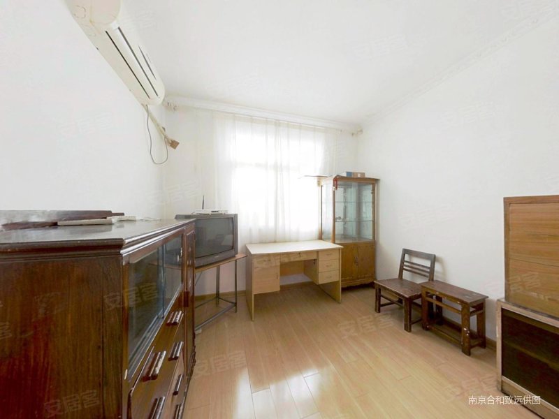 樱铁村小区密度低医疗配套成熟中间楼层满五正南朝向