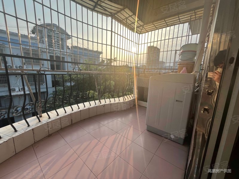 厦门房产网>厦门二手房>湖里二手房>金山二手房>金山小区>800_600