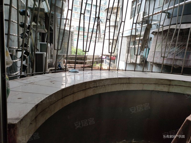 深中,愉天小区,业主急,售,49平方420万