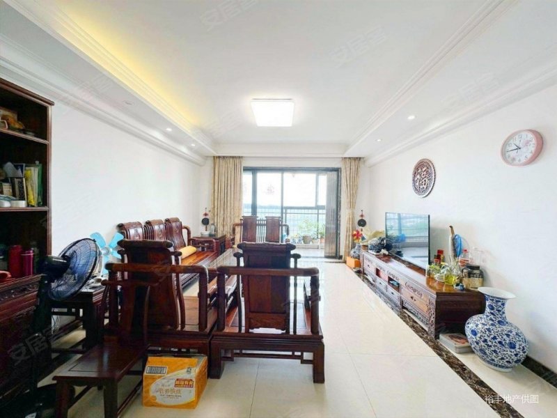 元邦明月水岸4室2厅2卫156.42㎡南413万