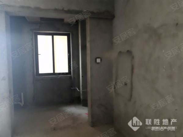 让人心动的房子 四季阳光 读名校一站式 教育 南