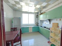 荣成市荣成市区荣成城区房子是两室两厅一卫家里干净整洁家电家具齐全出租房源真实图片