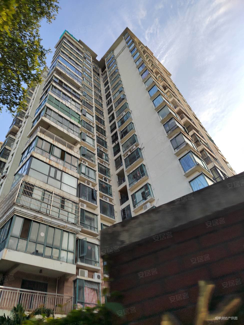 海口房产网>海口二手房>美兰二手房>海甸二手房>海景花园976_1301竖版