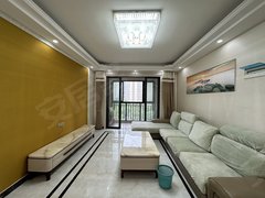鹰潭月湖月湖城区金海岸大三房出租 豪华装修 拎包入住 环境位置好 随时看房出租房源真实图片