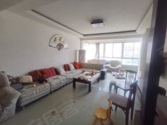淄博淄川般阳路城区锦绣花苑迎春苑 全屋家具家电 配套齐全 精装修 156平出租房源真实图片
