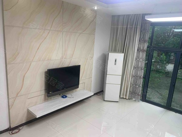 杭州临平临平华清山庄房源采光好,南北通透,业主诚意出出租房源真实