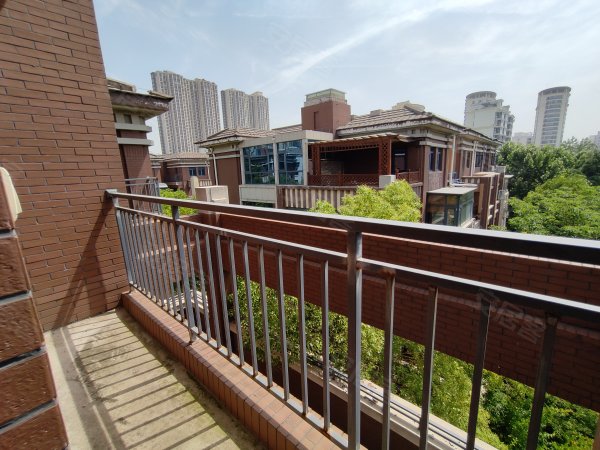 爱伦坡(别墅)小区详情,房价走势,房源,业主论坛】- 临沂58同城