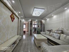 镇江句容宝华小学装修好,楼层好,配套齐全,近万达茂,近地铁,业主急租出租房源真实图片
