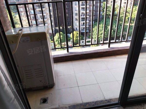 【多图】线坑花园,科学城租房,萝岗地铁站旁线坑花园一房一厅,格局