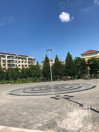 金色时光密云学府花园,户型南北通透,3居室