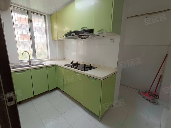 深圳南山南山中心区南光花园新上,南山地铁口11号线旁,花园社区,大三