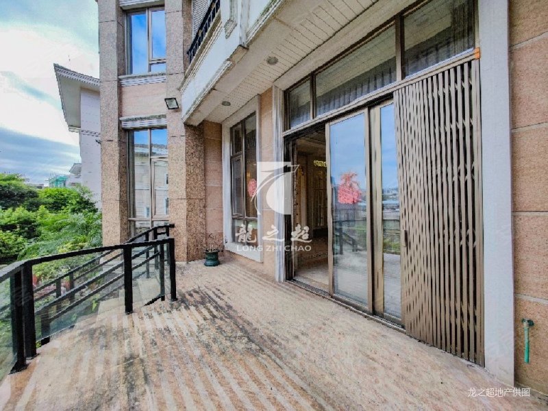 顺德区大良湖景花苑 3880万,湖景花苑二手房,3880万,6室3厅,6卫,688.