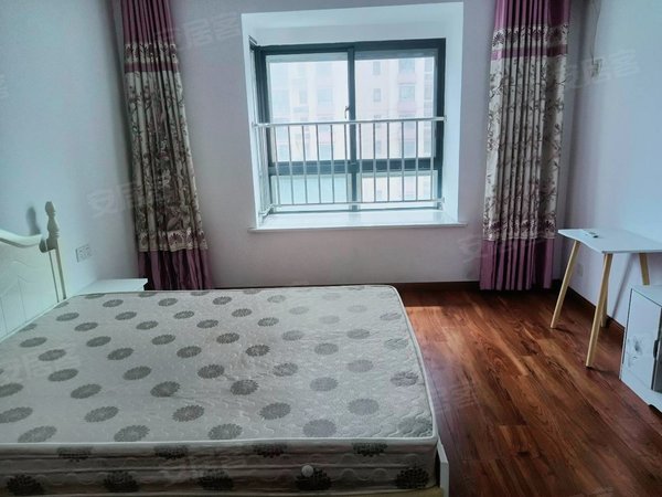 【多图】石湖景苑一期,长桥租房,大三房两卫,原房东出租,民用水电