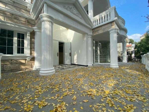 上海闵行金虹桥名都城(别墅)古北新出大独栋,接受住家,办公,会所接待