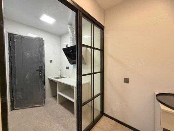 金华永康芝英前坑村自建房押一付一,停车方便,拎包入住,随时看房,家电齐全,实墙隔音。出租房源真实图片