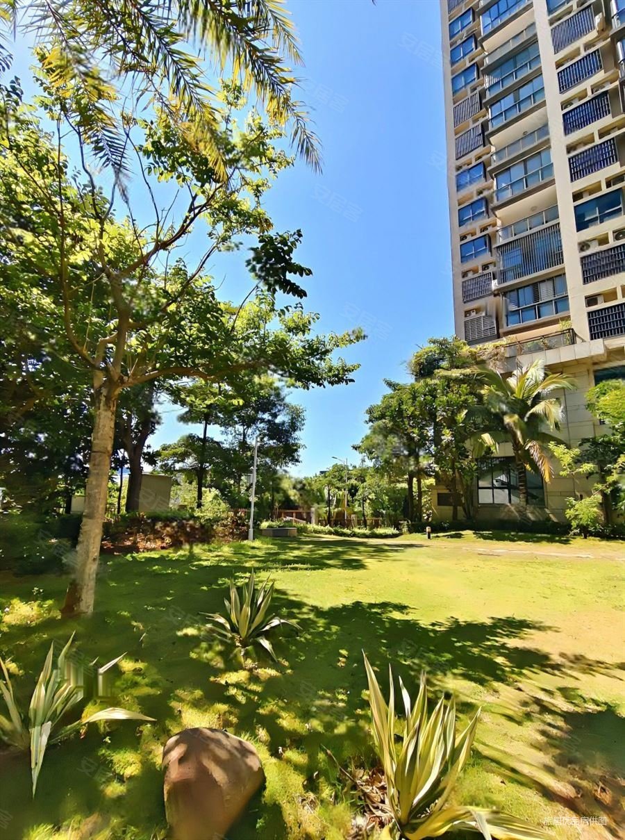 海口恩祥新城海鑫城2房板楼可走新房手续先看房在谈价格