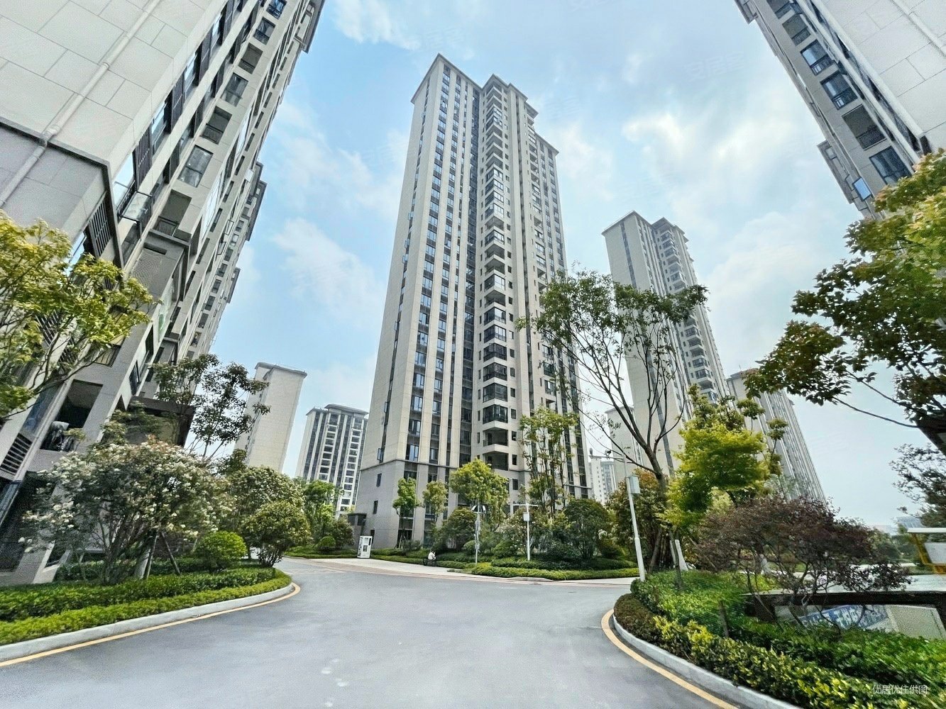 碧桂园西南上城天悦府