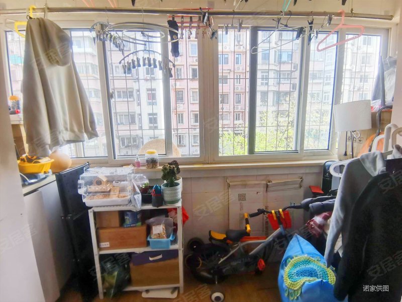 正南朝向 交通便利 满五 医疗配套成熟 商业配套成熟,纪明家园二手房