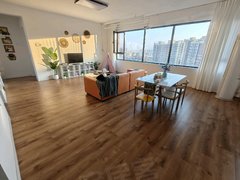 伊犁伊宁市金茂世界城陇源枫璟 3室2厅1卫出租房源真实图片