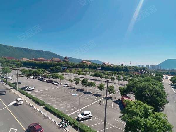 金华东阳横店明清西路11号楼横店影视 无中介非 明星同款 追星景区房 家庭影院好停车出租房源真实图片