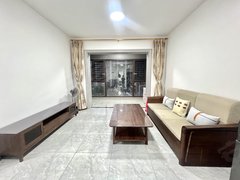 海口龙华金宇全新家具 龙昆南路 坡博家园精装三房 双阳台 看房方便 拎包出租房源真实图片