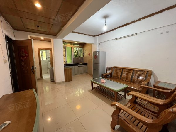 广州越秀水荫路水荫路34号大院34号大院电梯两房一厅 低价微聊 家电