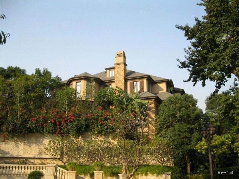 深圳房产网>深圳二手房>龙华二手房>民治二手房>莱蒙水榭山>1004_753