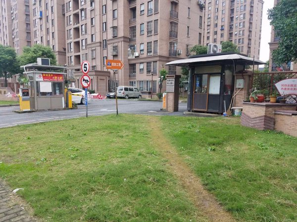 上海青浦徐泾玉兰清苑(二期)新出 紧邻地铁17号线 2号线 出租 小区