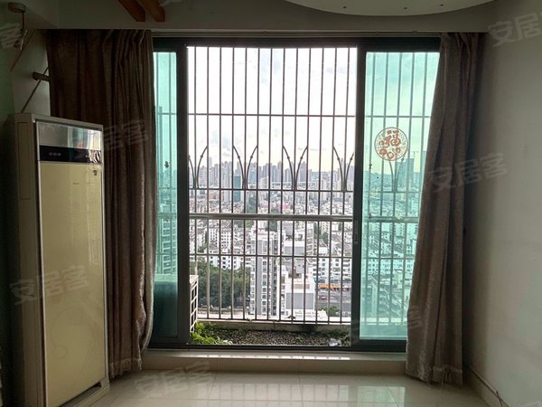 深圳龙华龙华丹枫雅苑精装二房业主急租,价格优惠,钥匙在手出租房源