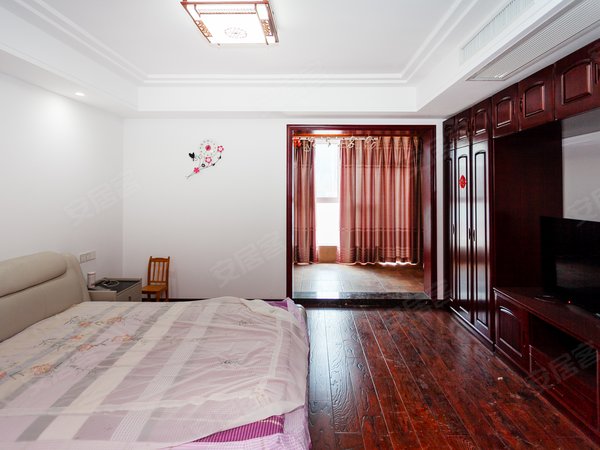 徐州铜山铜山万达久隆凤凰城(别墅)新房源出租铜山区政府附近久隆凤凰城联排别墅精装拎包即住出租房源真实图片