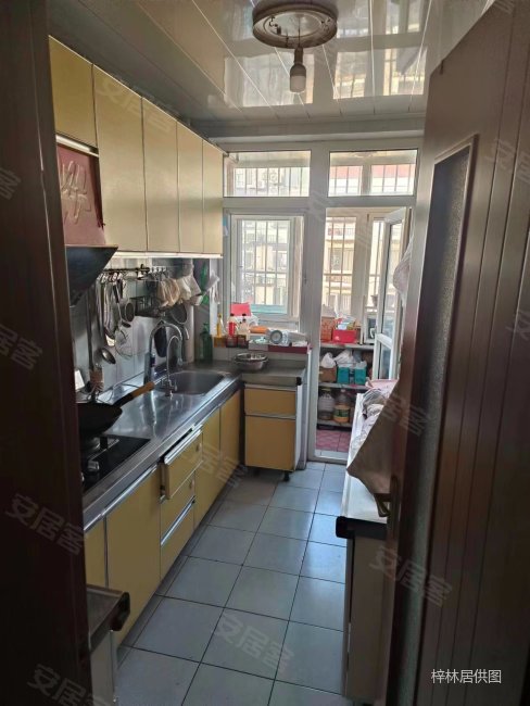 海淀闵庄京泉馨苑南北通透2室2厅低楼层出行方便