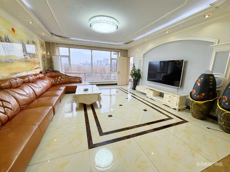 长春房产网>长春二手房>二道二手房>吉林大路二手房>昊源高格蓝湾