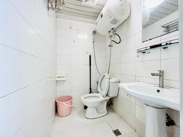 厦门思明火车站金辉园精装带阳台大一房,万象城莲坂地铁口,花园小区