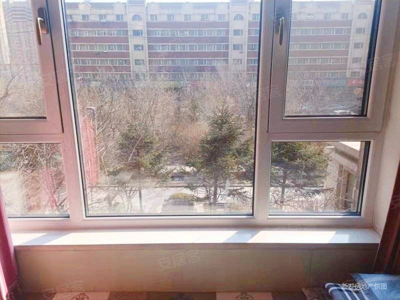 汉森金烁广场南北通透电梯房旁地铁旁