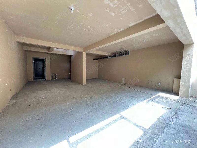 万锦云锦  75平米两居室  可以贷款