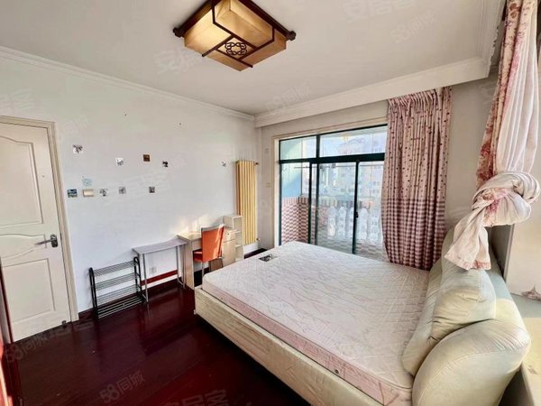 青岛市南香港中路香港花园大公馆香港花园 大公馆 麦凯乐 浮山所燕儿