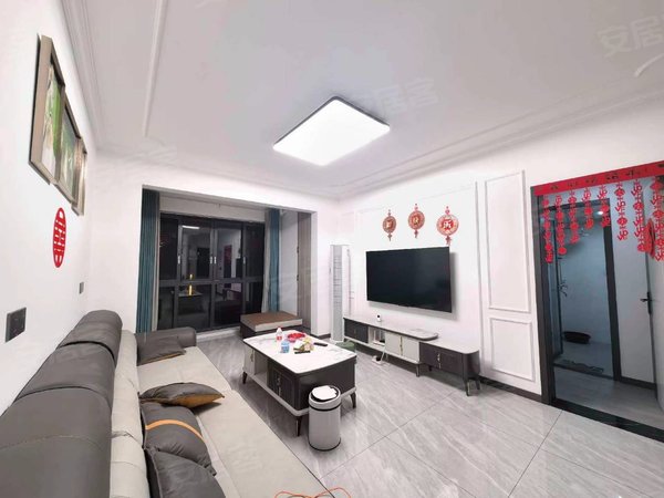 重庆潼南潼南城区俊豪潼樾府万达人民小學旁精装三室洋房出租配套设施