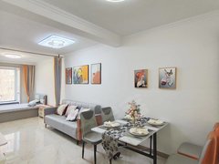 四平铁东万达广场押一付一，万达附近利民小区，两室一厅精装，1100出租房源真实图片