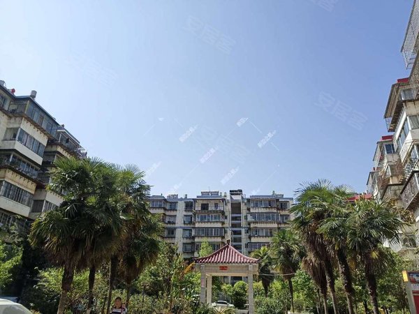 昆明盘龙北辰财富中心金桥花园南区金星立交桥金桥花园全套家具家电